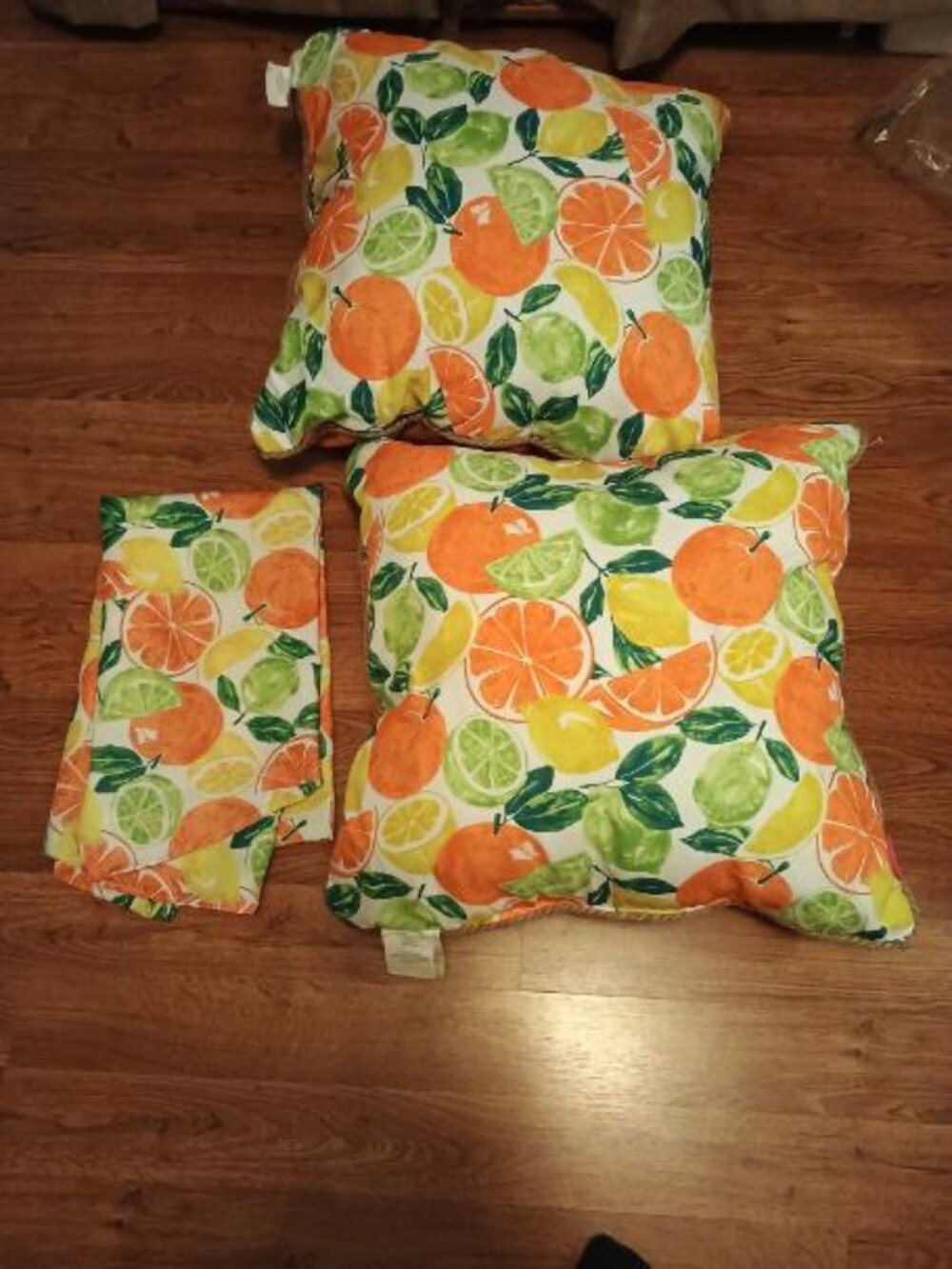 Pillow and Tablecloth Set